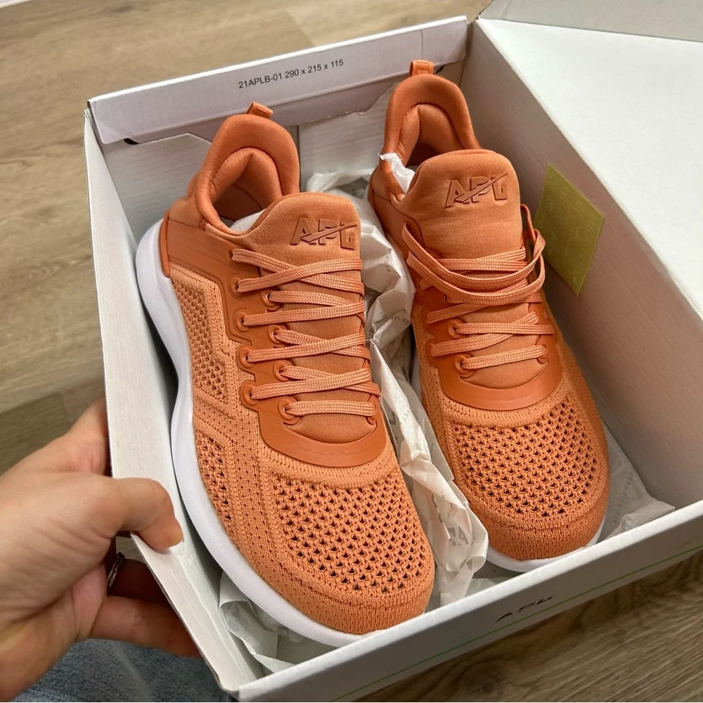 NEW APL Techloom Tracer Lace Up Sneaker in Terracotta White 7.5